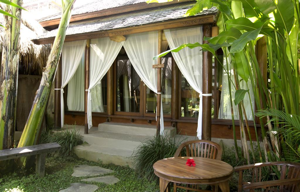 The Mansion &